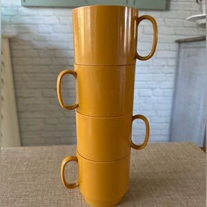 Vintage Melamine Mugs, mustard yellow, 1970s MCM